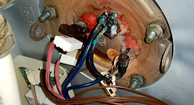 Течет водонагреватель: что делать?